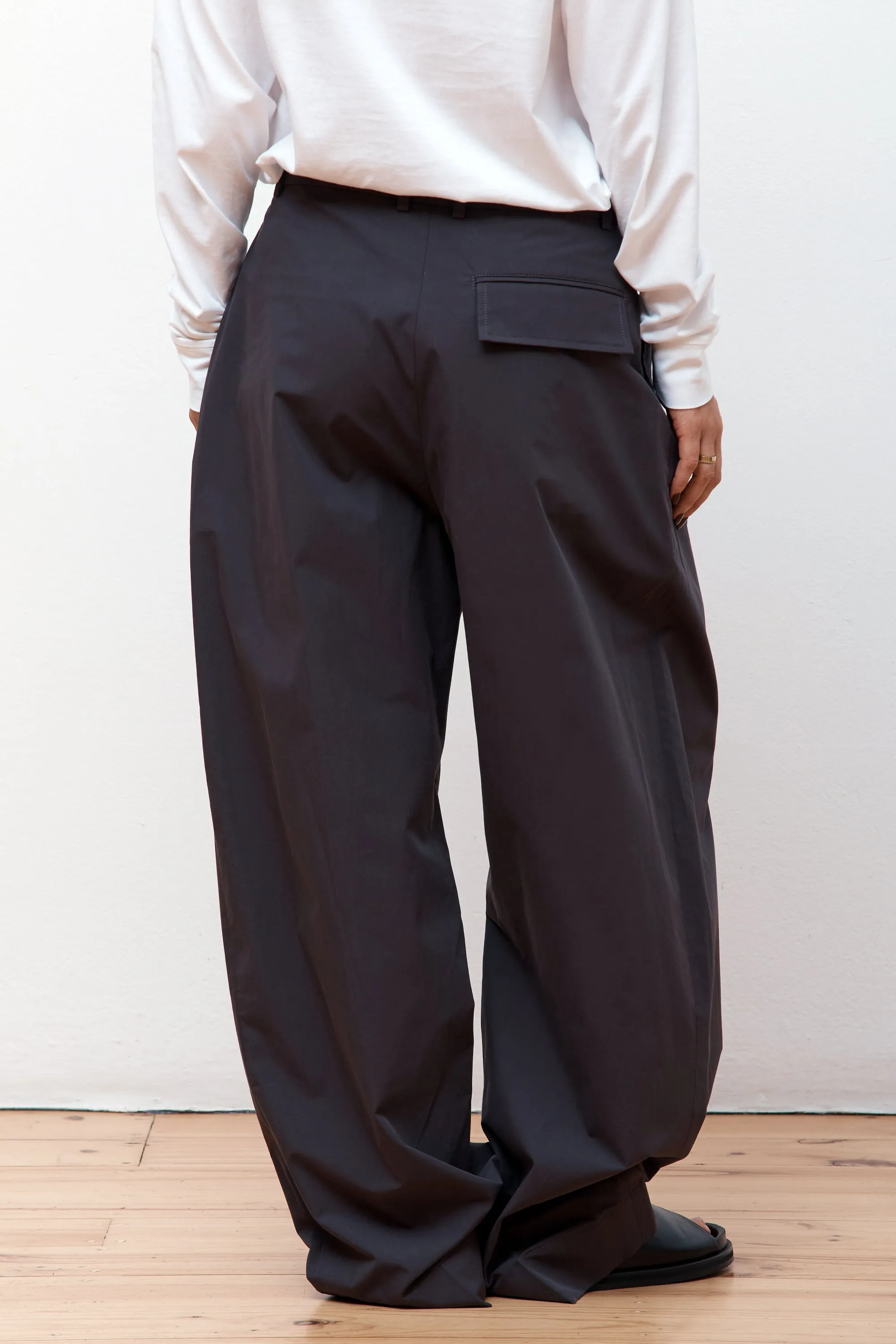 Acuna Double Pleat Pant Asphalt