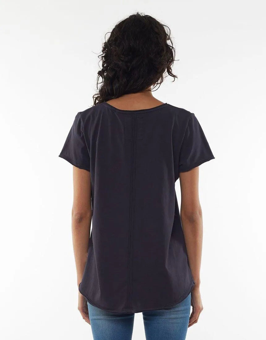 Fundamental Vee Tee - Navy