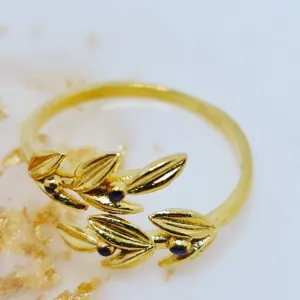 Greek Olive Leaf and Black Olive ring in Gold