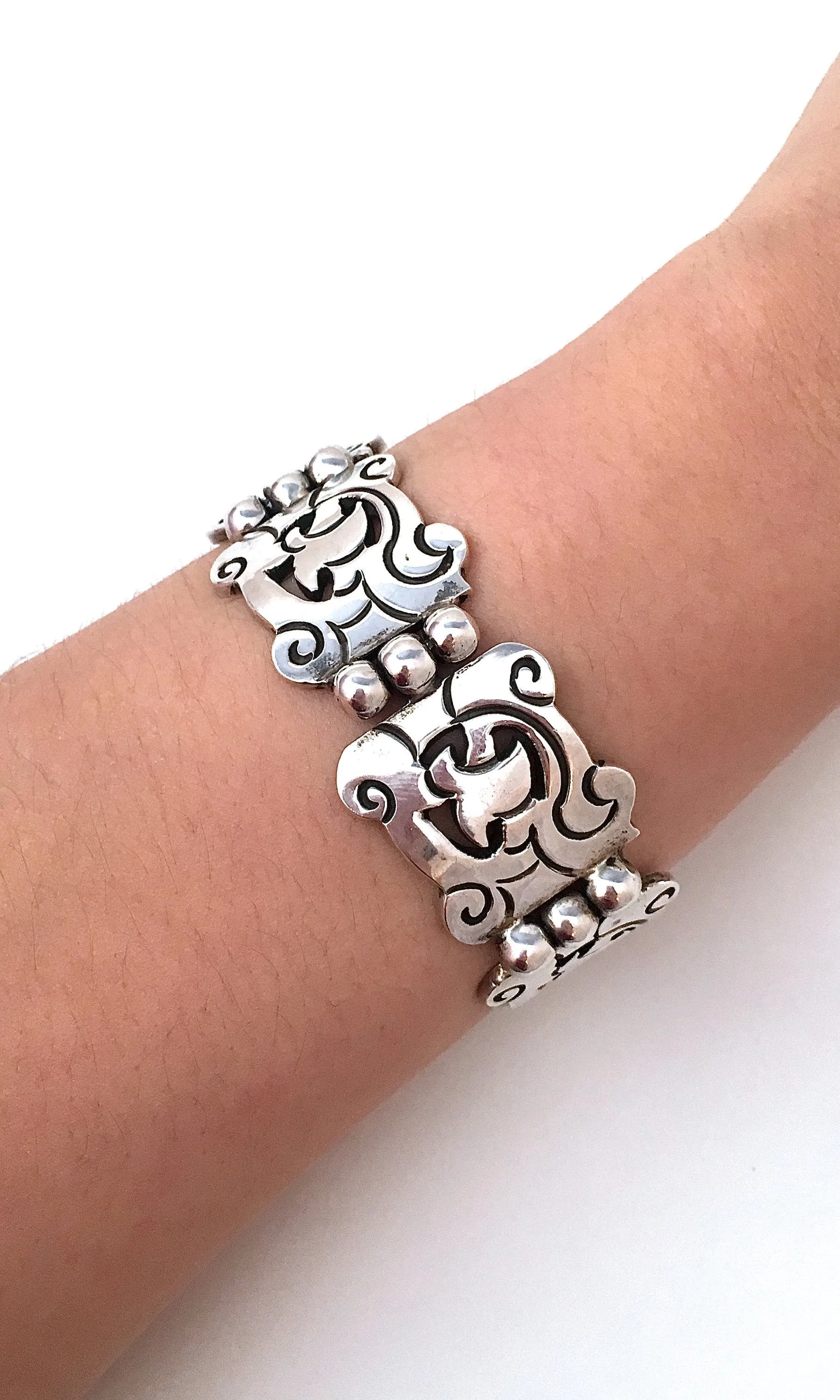 HEAVY METAL 1970s Mexican Sterling Silver Bracelet